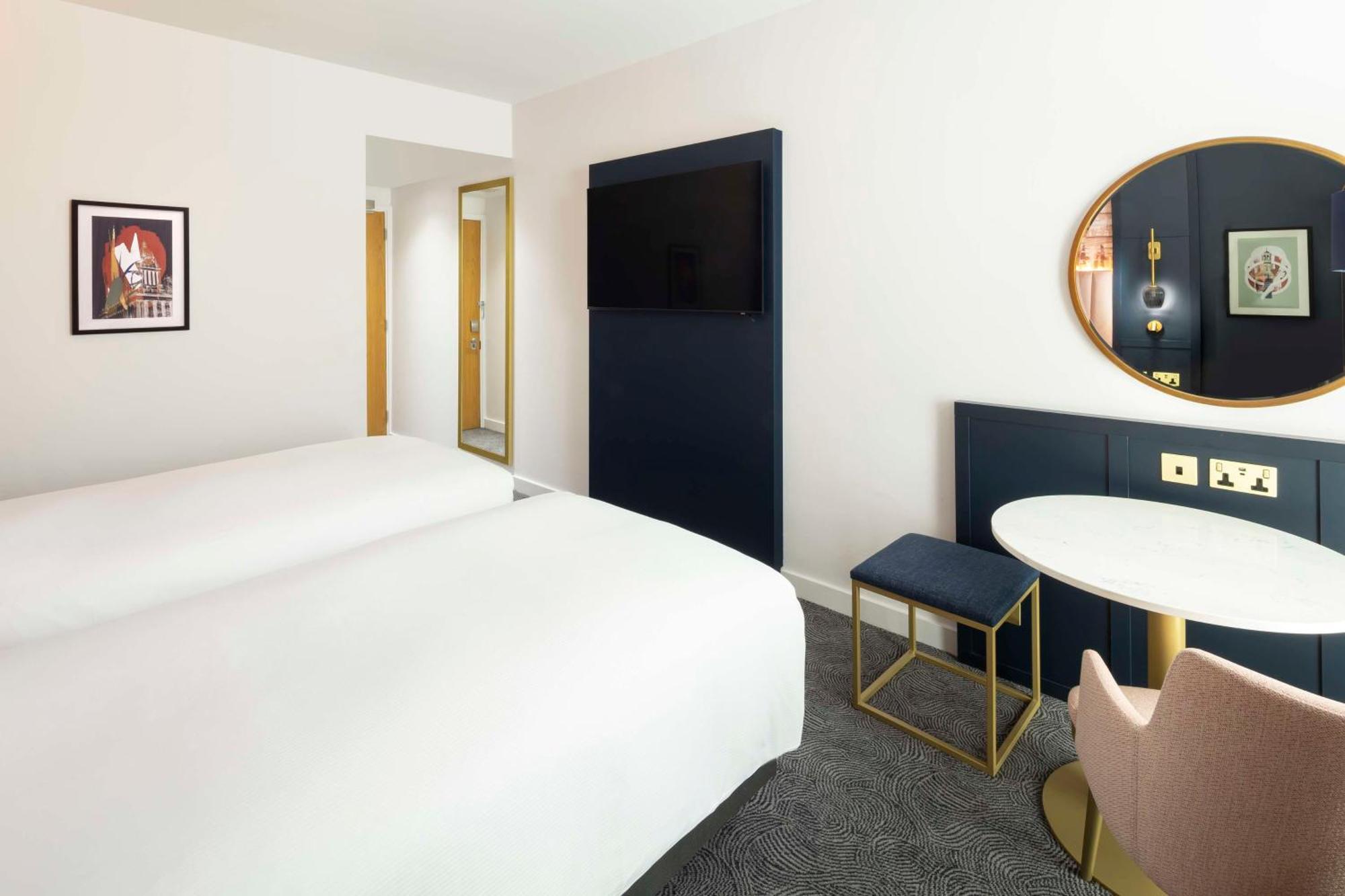 Hotel Doubletree By Hilton Leeds Leeds  Exterior foto